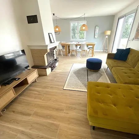 Avec Piscine Chauffee Proche Plage, Wifi, Billard Et Garage A - Fr-1-22-333 *