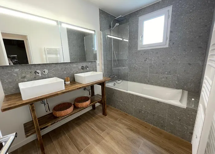 Avec Piscine Chauffee Proche Plage, Wifi, Billard Et Garage A - Fr-1-22-333 بيت للعطل لا ترانش سور مير