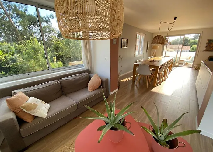 بيت للعطل Avec Piscine Chauffee Proche Plage, Wifi, Billard Et Garage A - Fr-1-22-333 لا ترانش سور مير