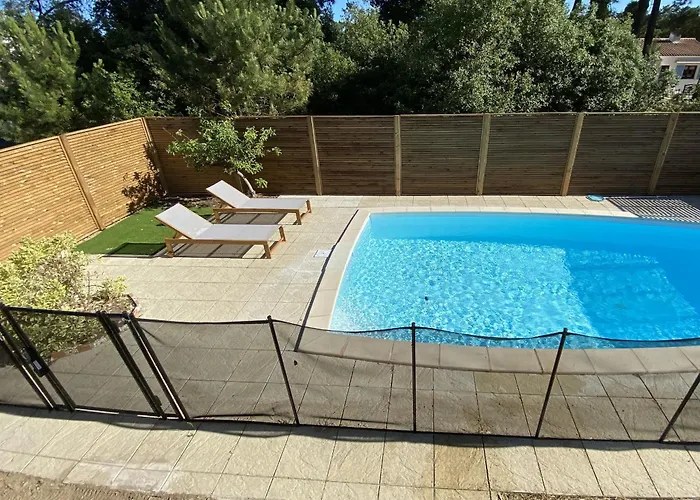 Avec Piscine Chauffee Proche Plage, Wifi, Billard Et Garage A - Fr-1-22-333 بيت للعطل *